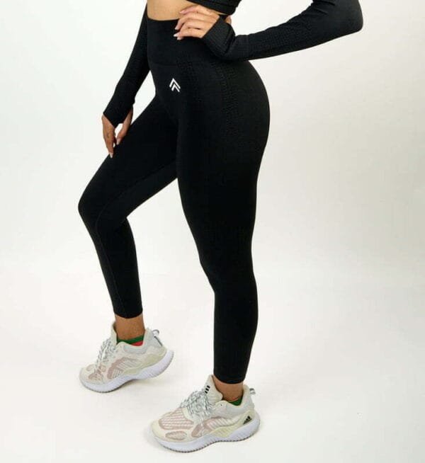 Mika - Dark Night Seamless Legging - Image 2